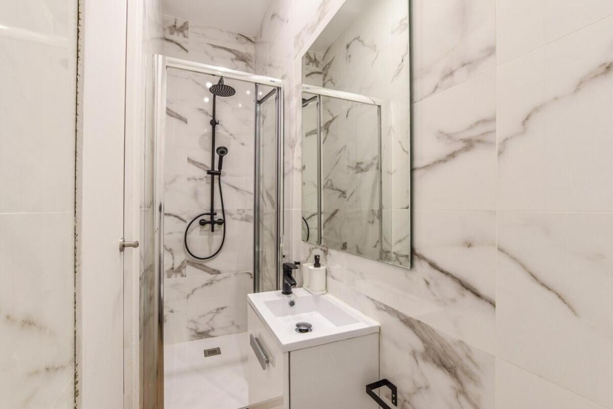Myhousespain - Luxury Flat Next To Gran Via Madrid Buitenkant foto